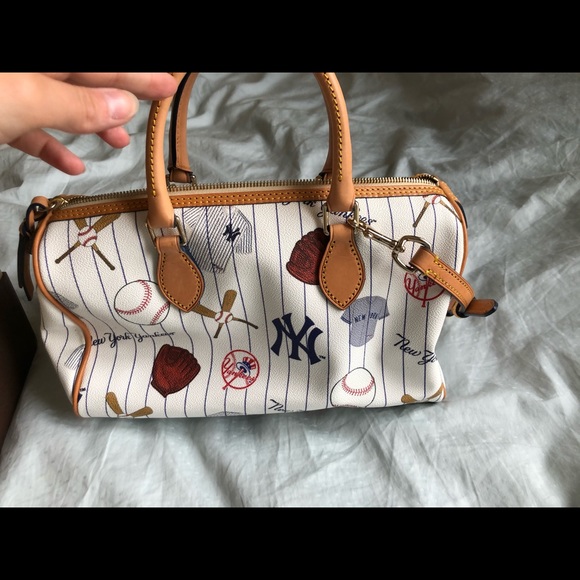 Dooney & Bourke Bags New York Yankee Dooney Bourke Purse Poshmark